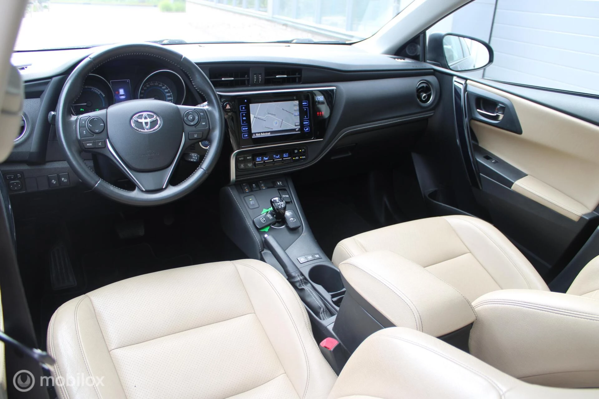 Hoofdafbeelding Toyota Auris