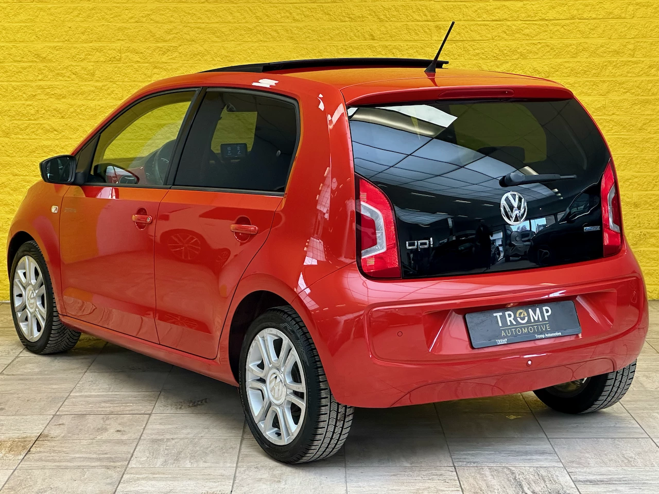 Hoofdafbeelding Volkswagen up!