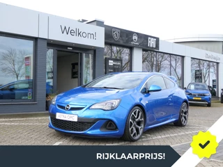 Hoofdafbeelding Opel Astra Opel Astra GTC 2.0 Turbo 280pk OPC | Leder | Infinity Sound System | 20'' LMV