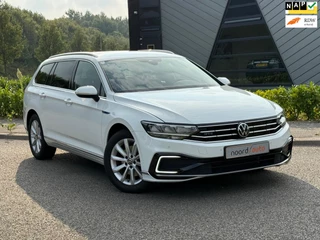Hoofdafbeelding Volkswagen Passat Volkswagen Passat 1.4 TSI GTE hyrbide automaat | clima | Cruise | navi |