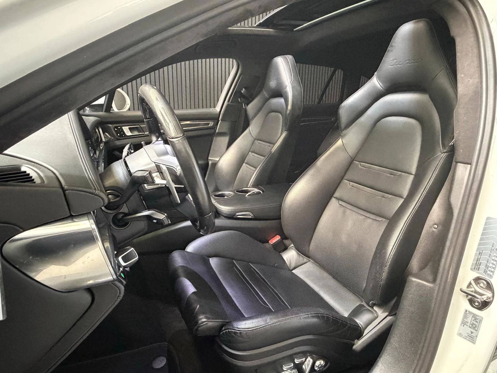 Hoofdafbeelding Porsche Panamera