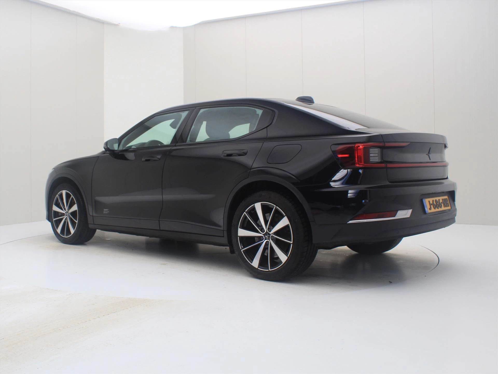 Hoofdafbeelding Polestar 2