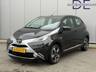 Toyota Aygo 1.0 VVT-i x-play Luxury | Clima |Keyless | Uniek | Historie!