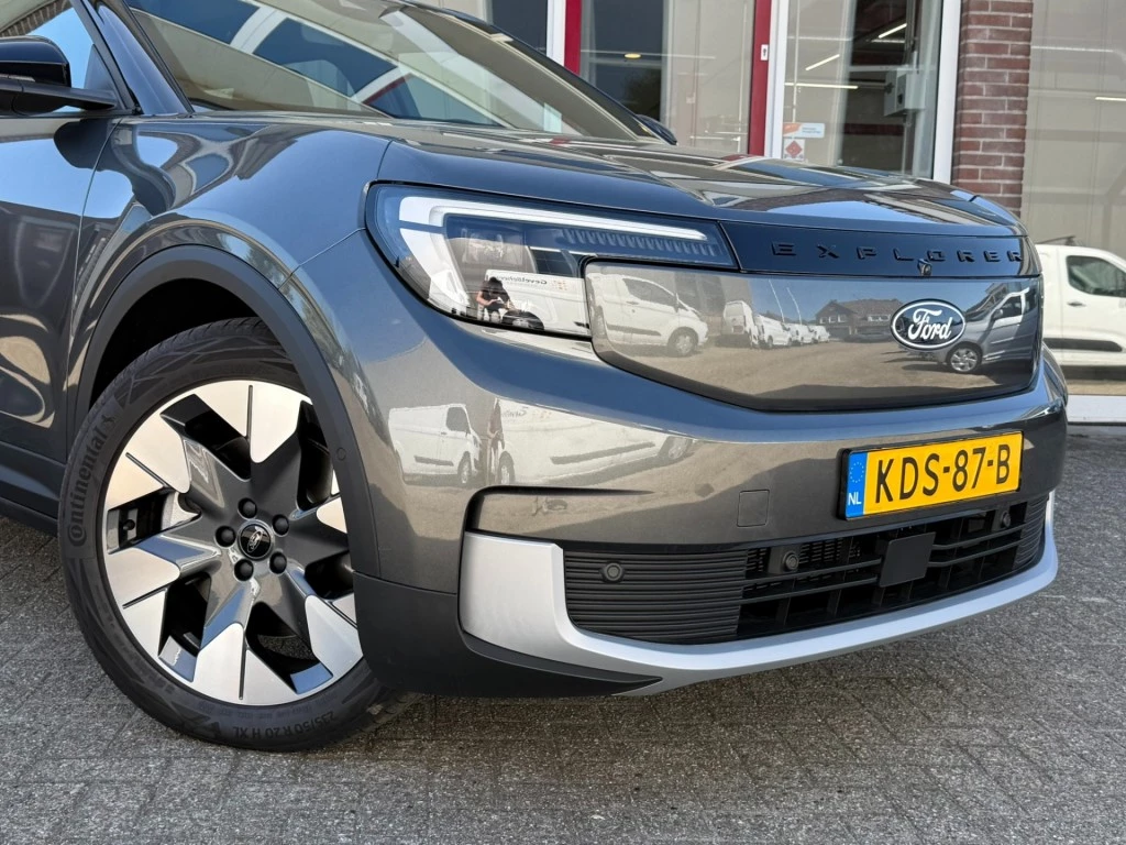 Hoofdafbeelding Ford Explorer
