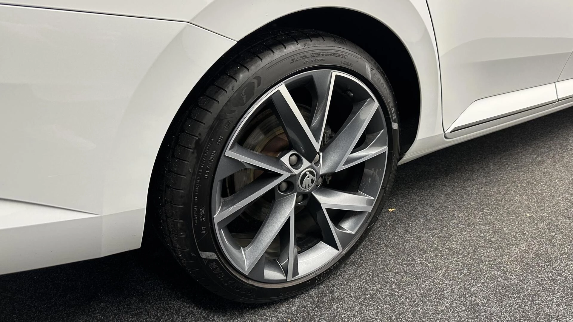 Hoofdafbeelding Škoda Superb