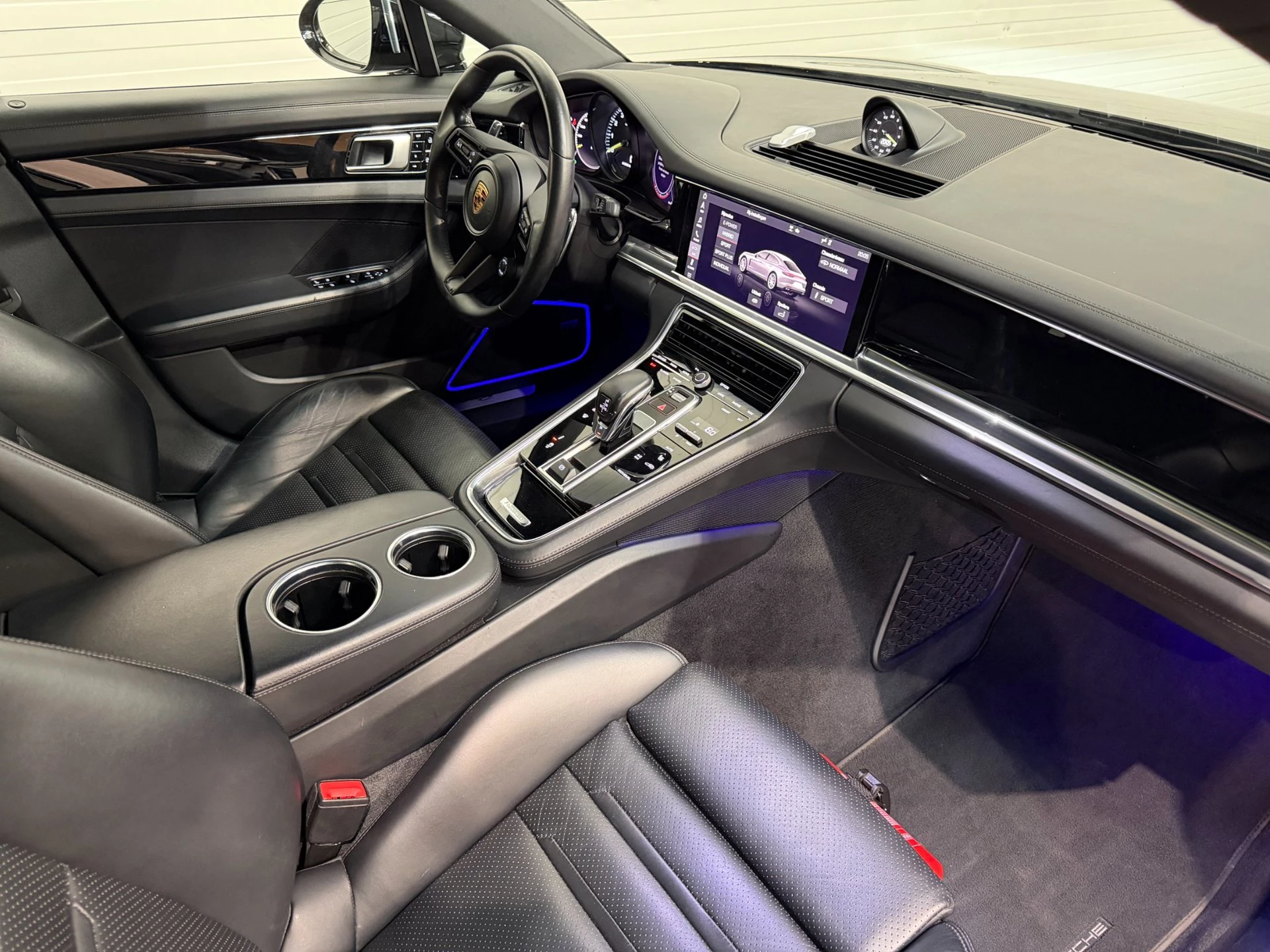Hoofdafbeelding Porsche Panamera