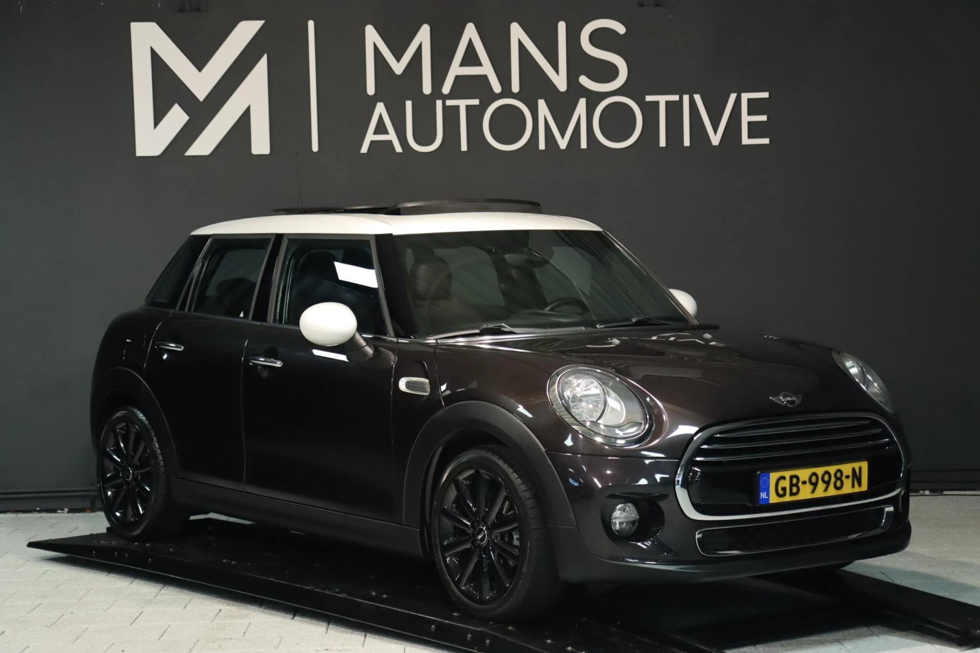 Hoofdafbeelding MINI Cooper