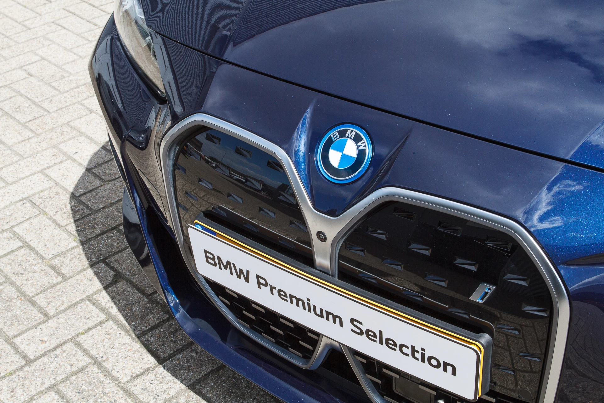 Hoofdafbeelding BMW i4