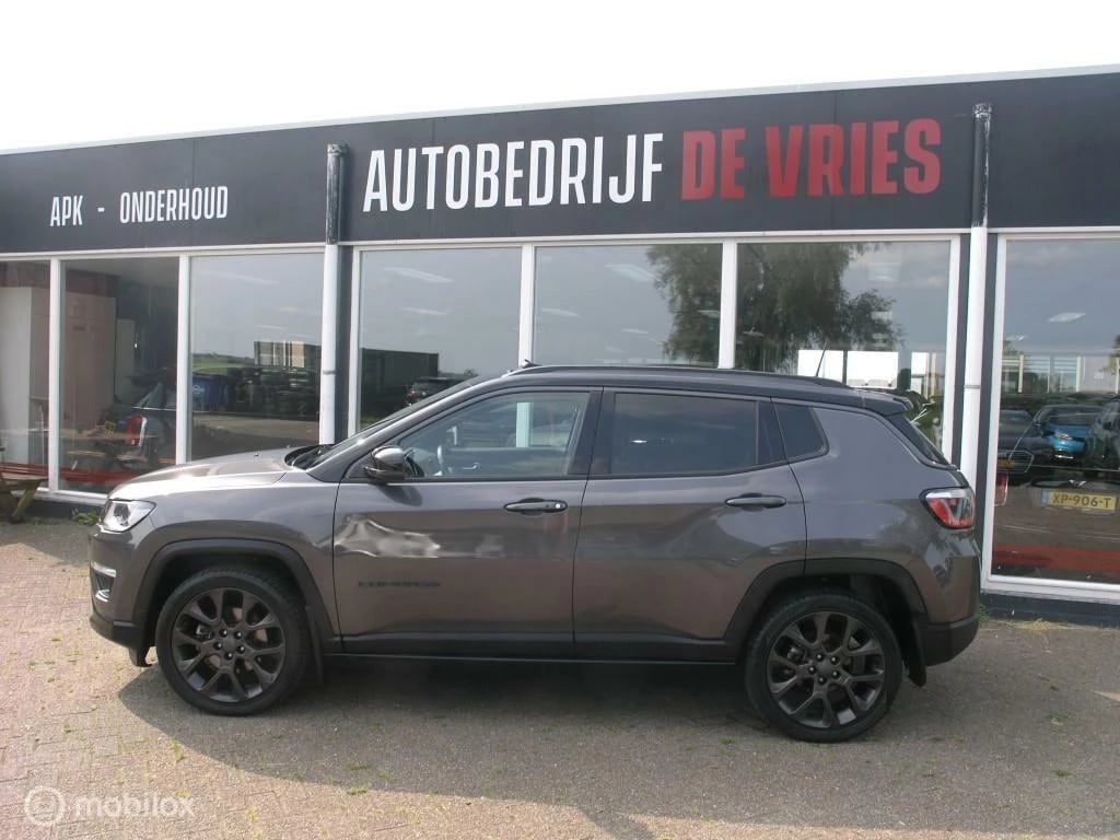 Hoofdafbeelding Jeep Compass