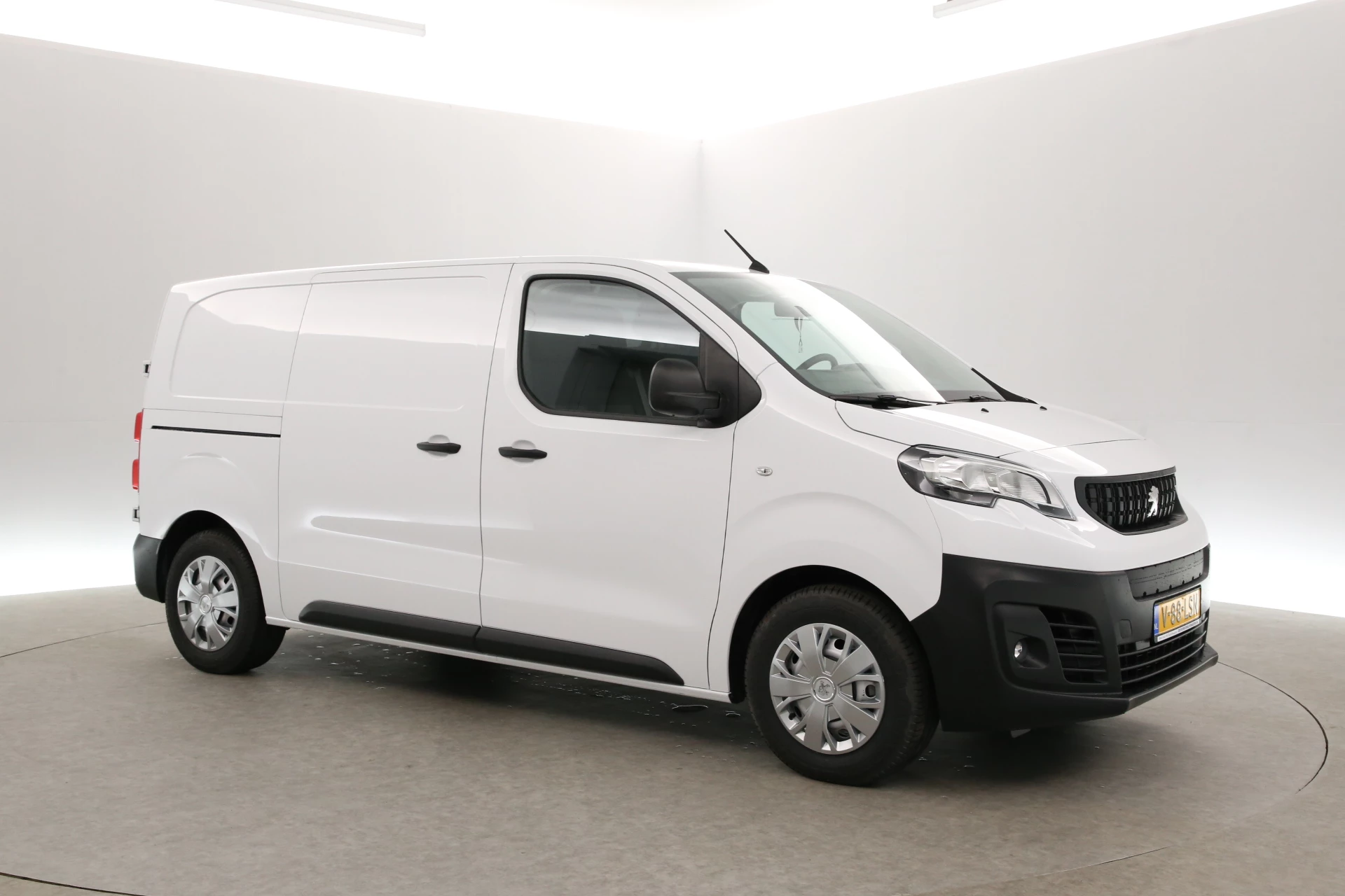 Hoofdafbeelding Peugeot e-Expert