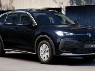 Hoofdafbeelding Volkswagen T-Roc Volkswagen T-Roc Trend First Edition 1.5 eTSI 85 kW / 116 PK SUV 7