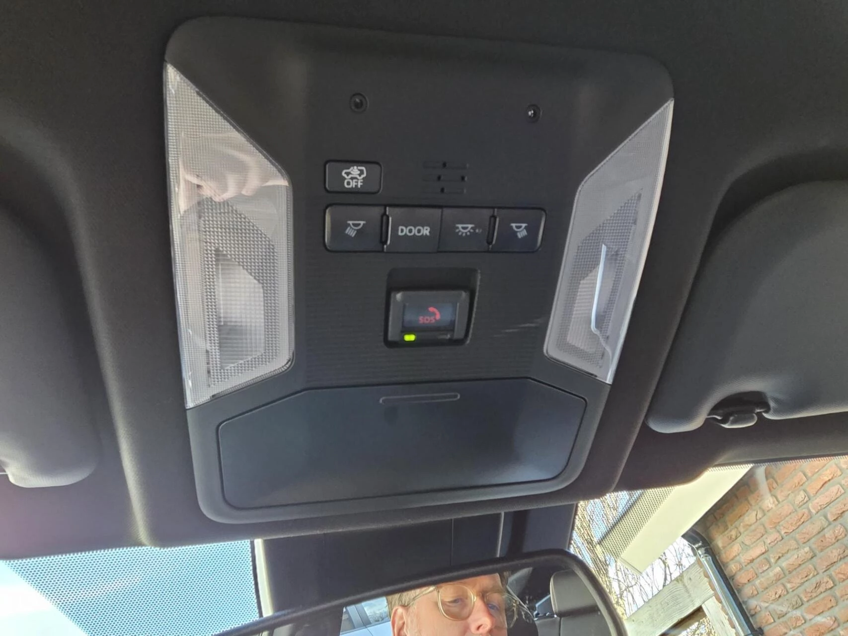 Hoofdafbeelding Suzuki Across