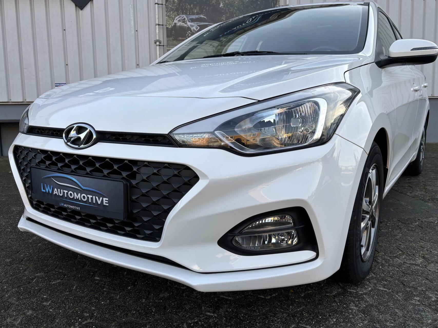 Hoofdafbeelding Hyundai i20