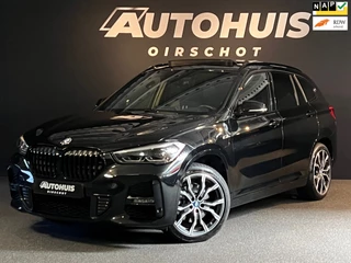 BMW X1 XDrive25e High Executive Edition M Pano/ CarPlay/ Camera/ Trekhaak/ ACC/Stuurverwarming