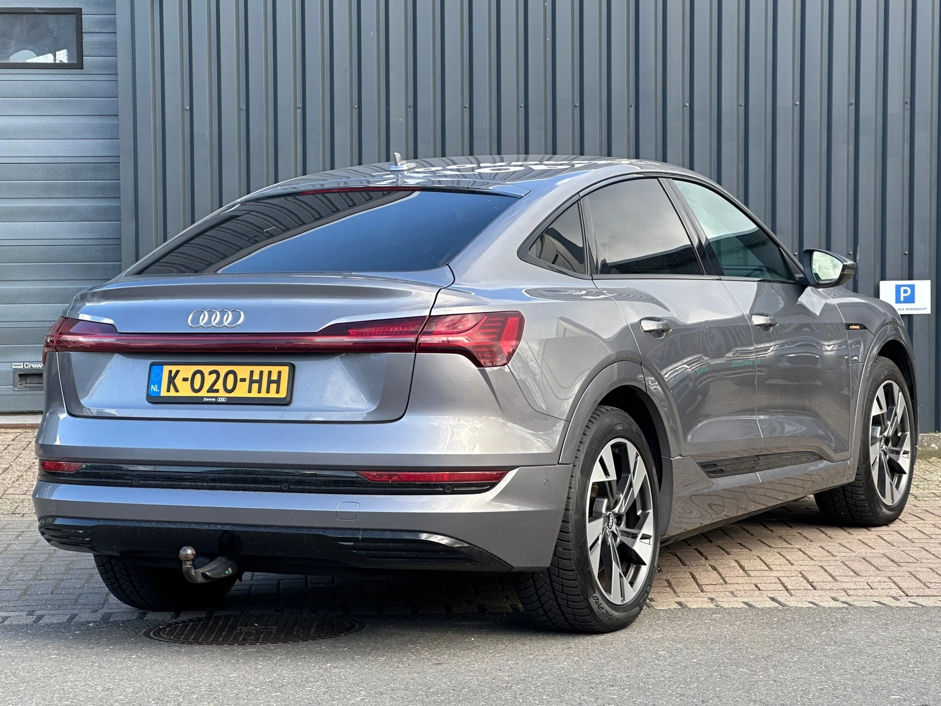 Hoofdafbeelding Audi e-tron