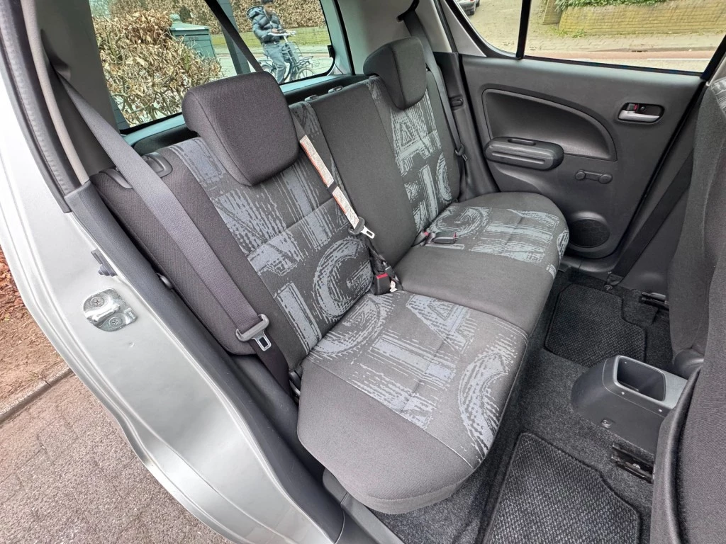 Hoofdafbeelding Opel Agila