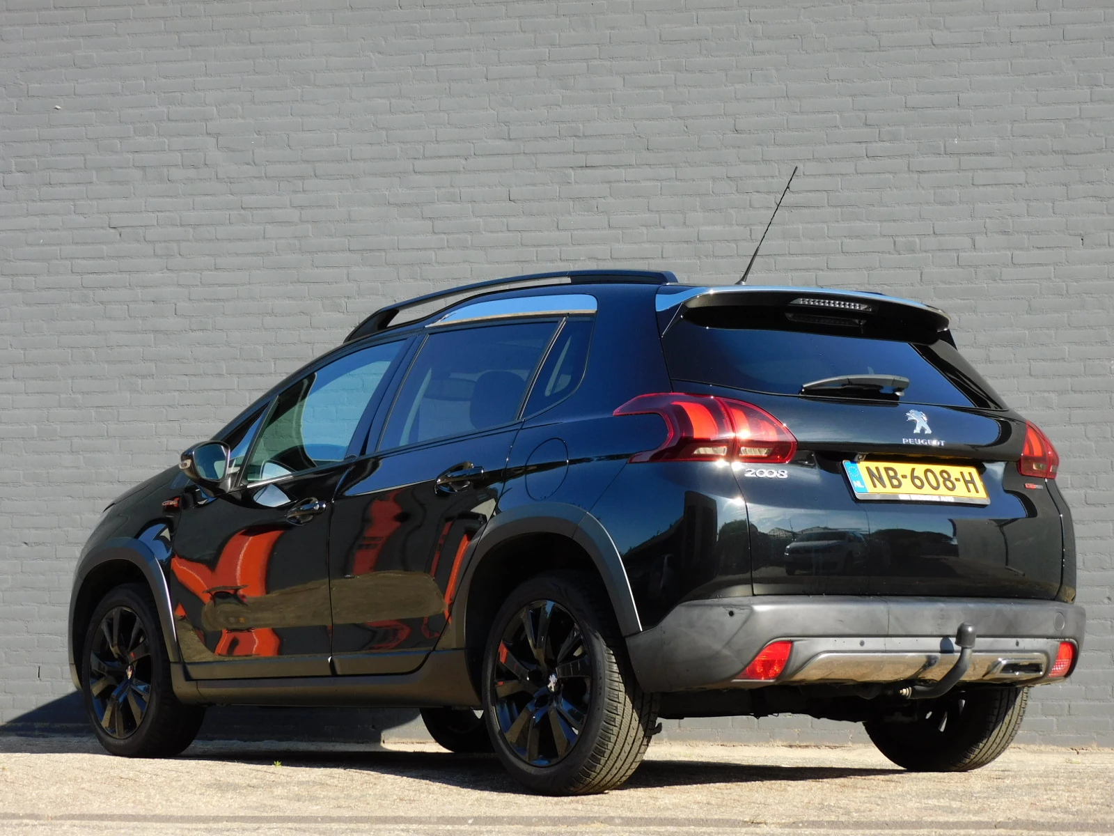 Hoofdafbeelding Peugeot 2008