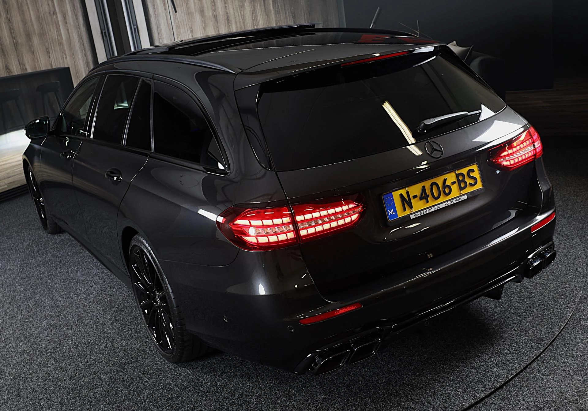 Hoofdafbeelding Mercedes-Benz E-Klasse