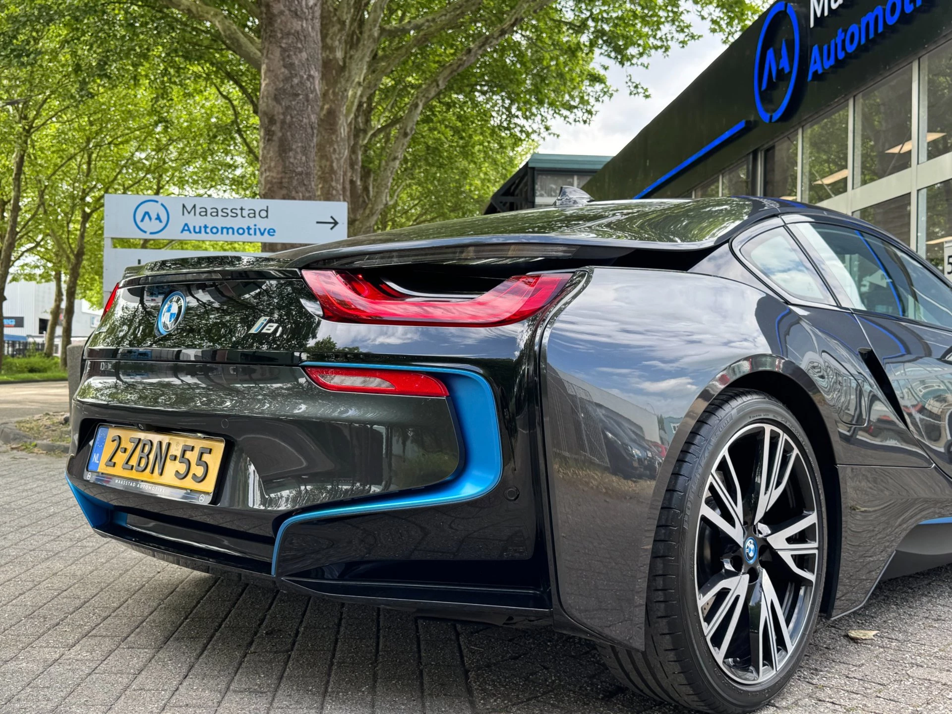 Hoofdafbeelding BMW i8