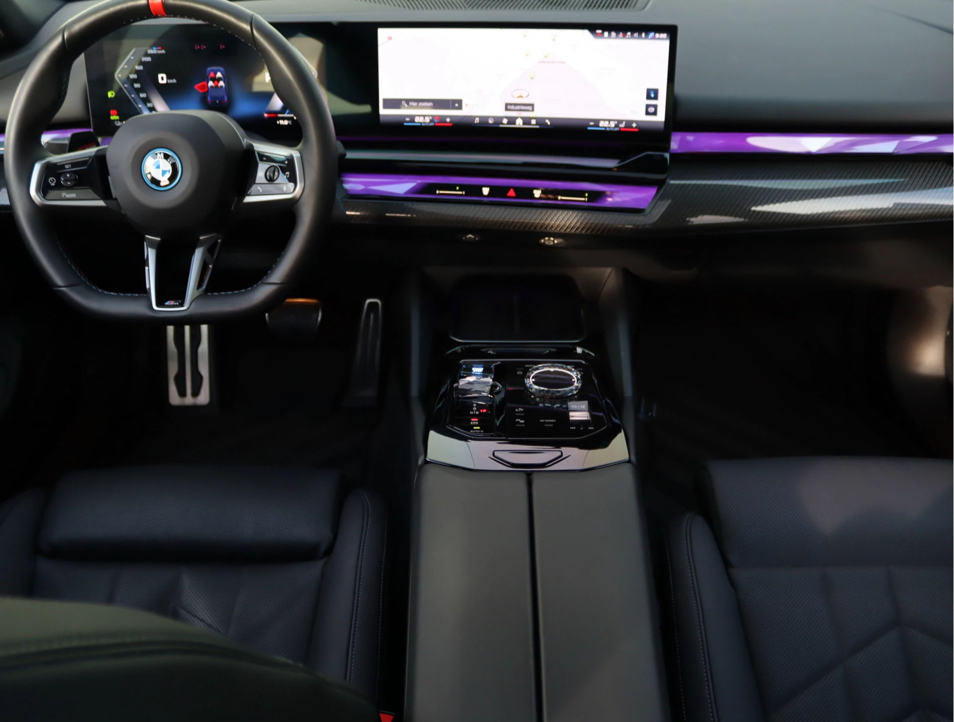 Hoofdafbeelding BMW i5