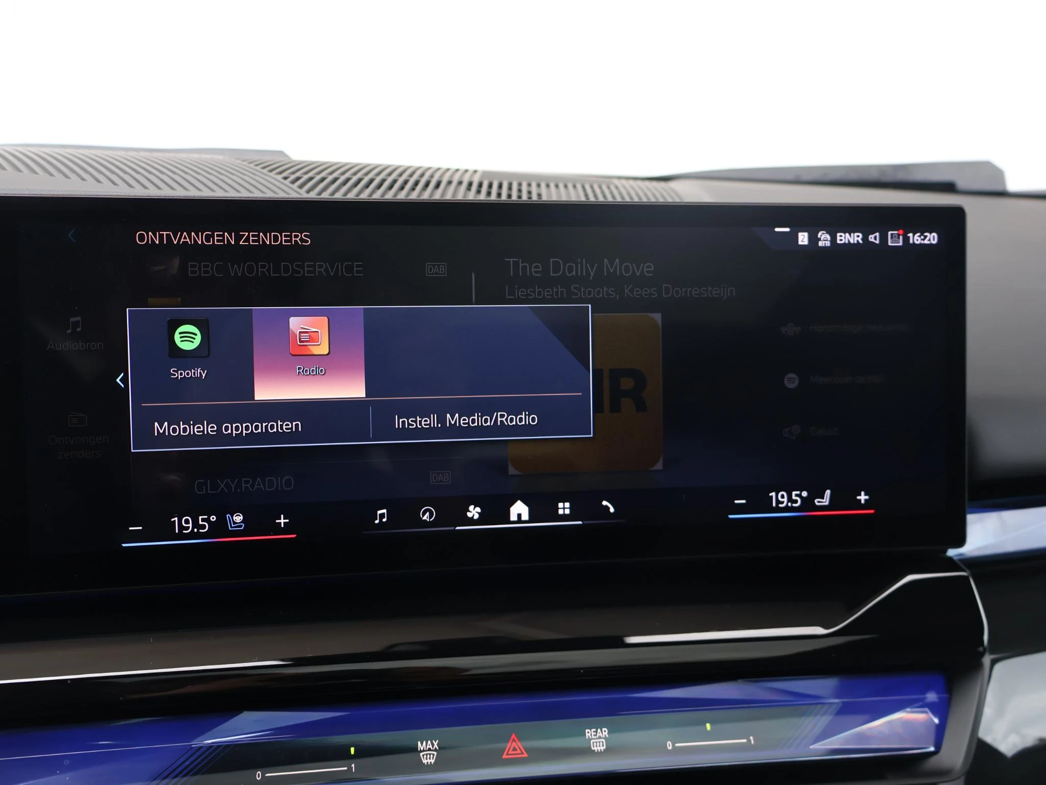 Hoofdafbeelding BMW i5