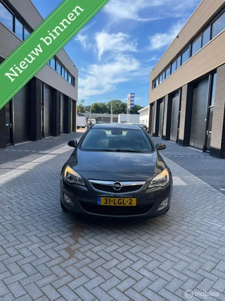 Opel Astra 1.6 Turbo Sport