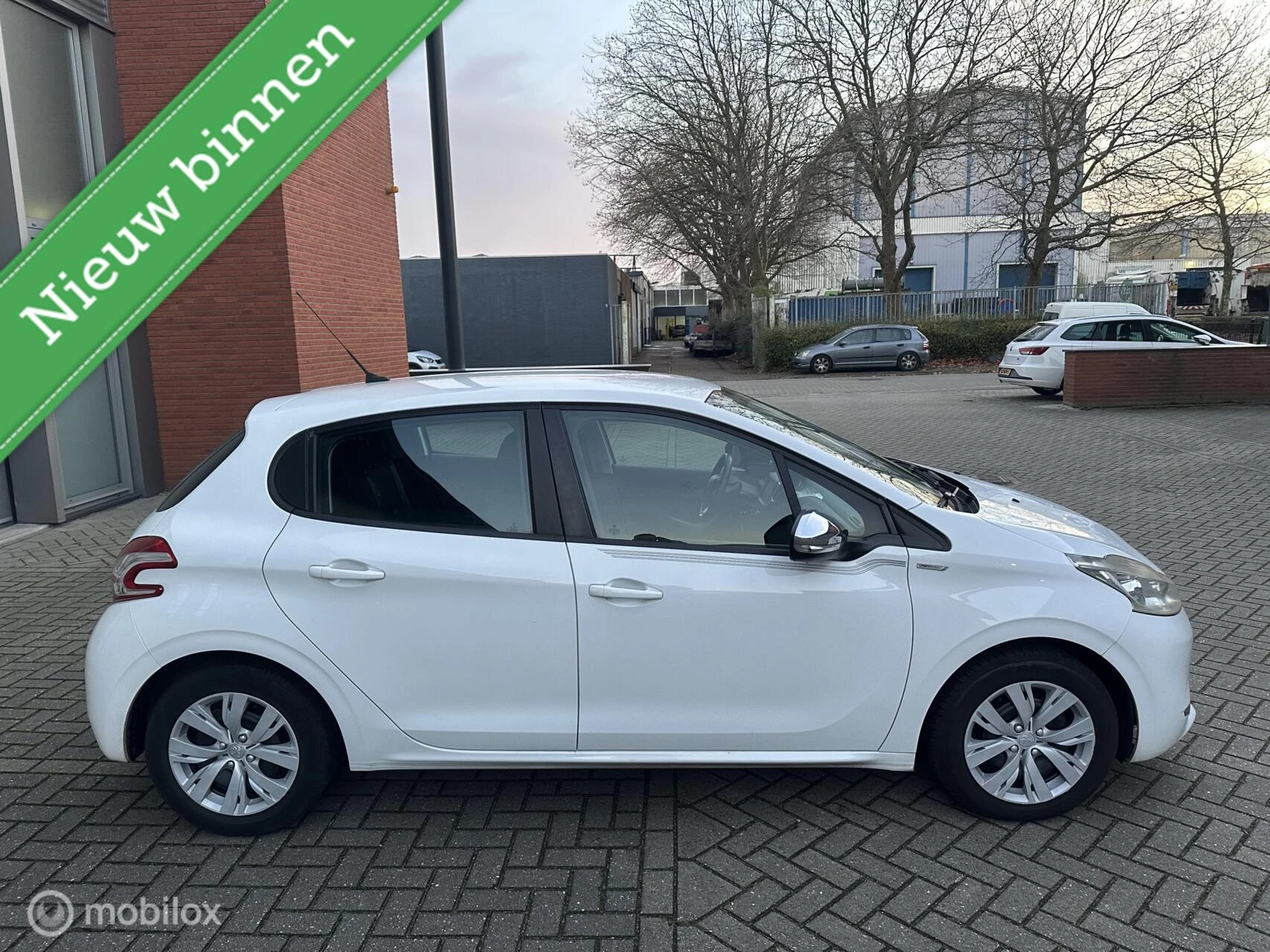 Hoofdafbeelding Peugeot 208