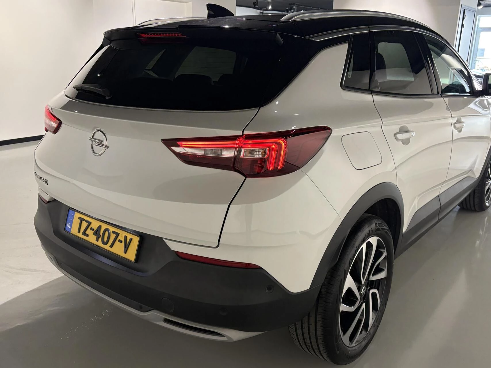 Hoofdafbeelding Opel Grandland X