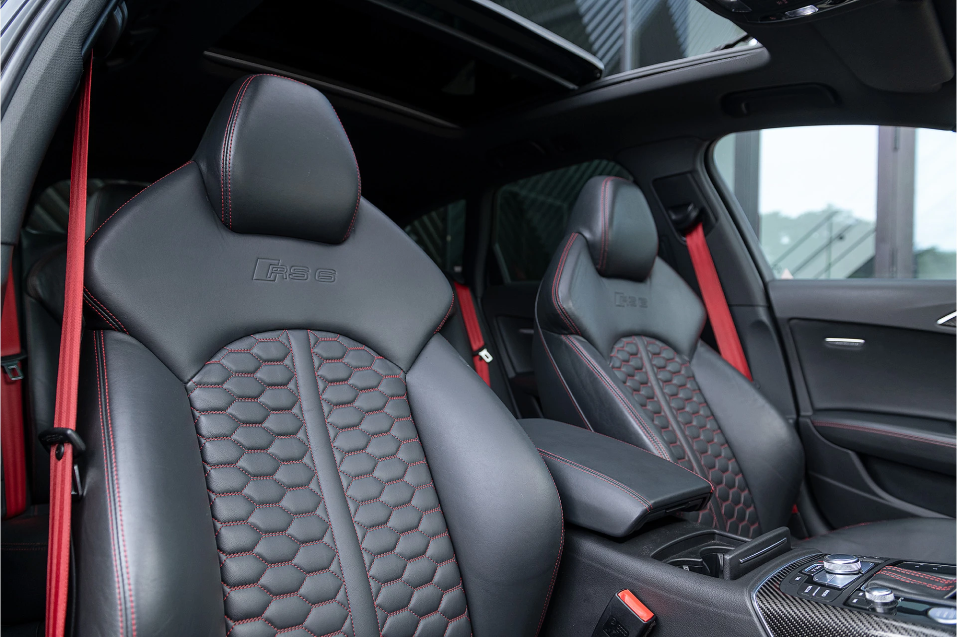 Hoofdafbeelding Audi RS6