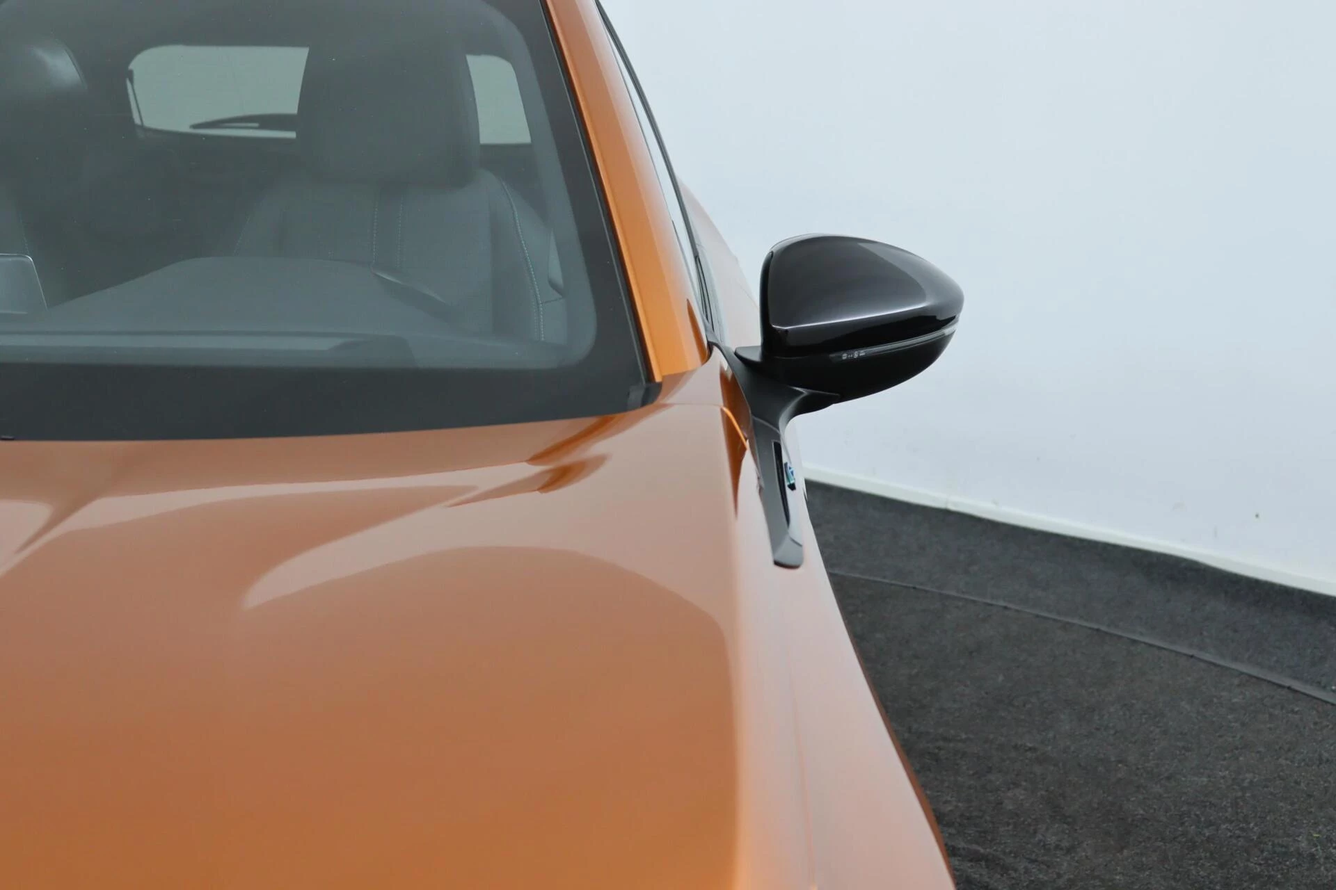 Hoofdafbeelding Peugeot e-2008