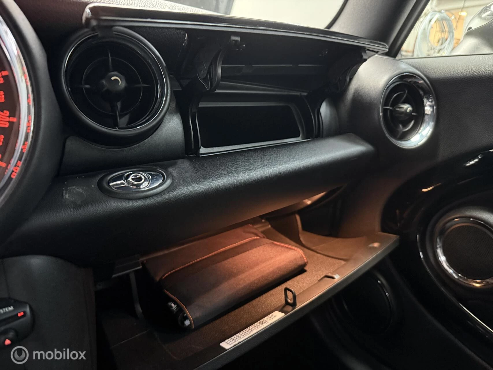 Hoofdafbeelding MINI Cooper Cabrio