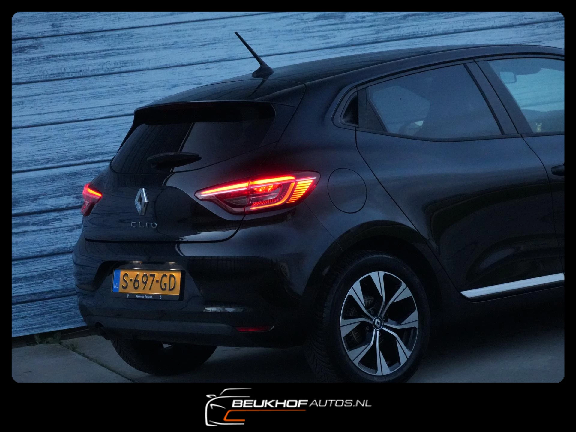 Hoofdafbeelding Renault Clio