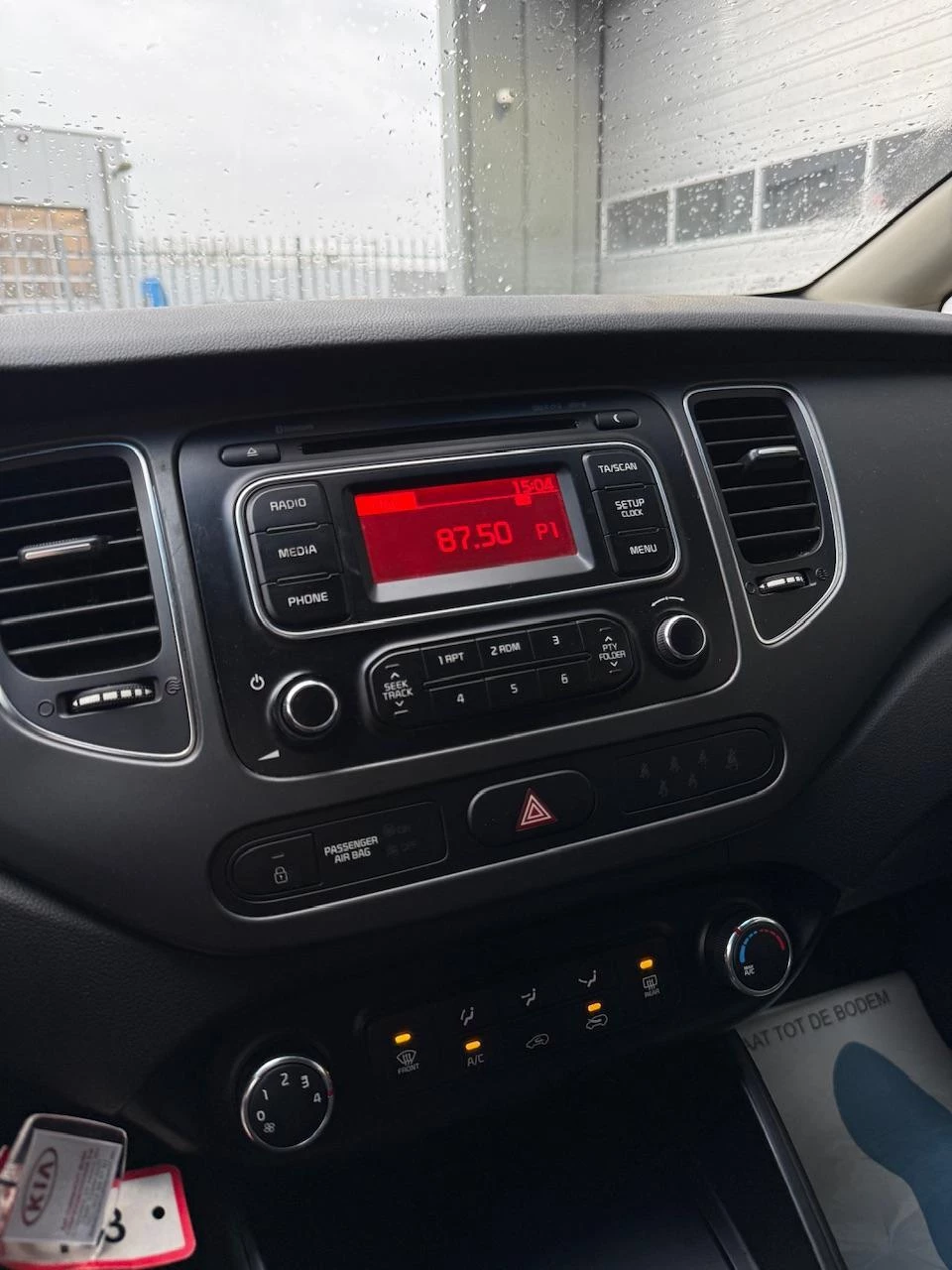 Hoofdafbeelding Kia Carens