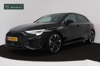 Audi A3 Sportback 35 TFSI S edition (PARKEERSENSOREN, ACHTERUITRIJCAMERA, STOELVERWARMING, SFEERVERLICHTING, NAVIGATIE, NL-AUTO)