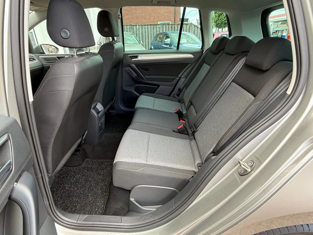 Hoofdafbeelding Volkswagen Golf Sportsvan