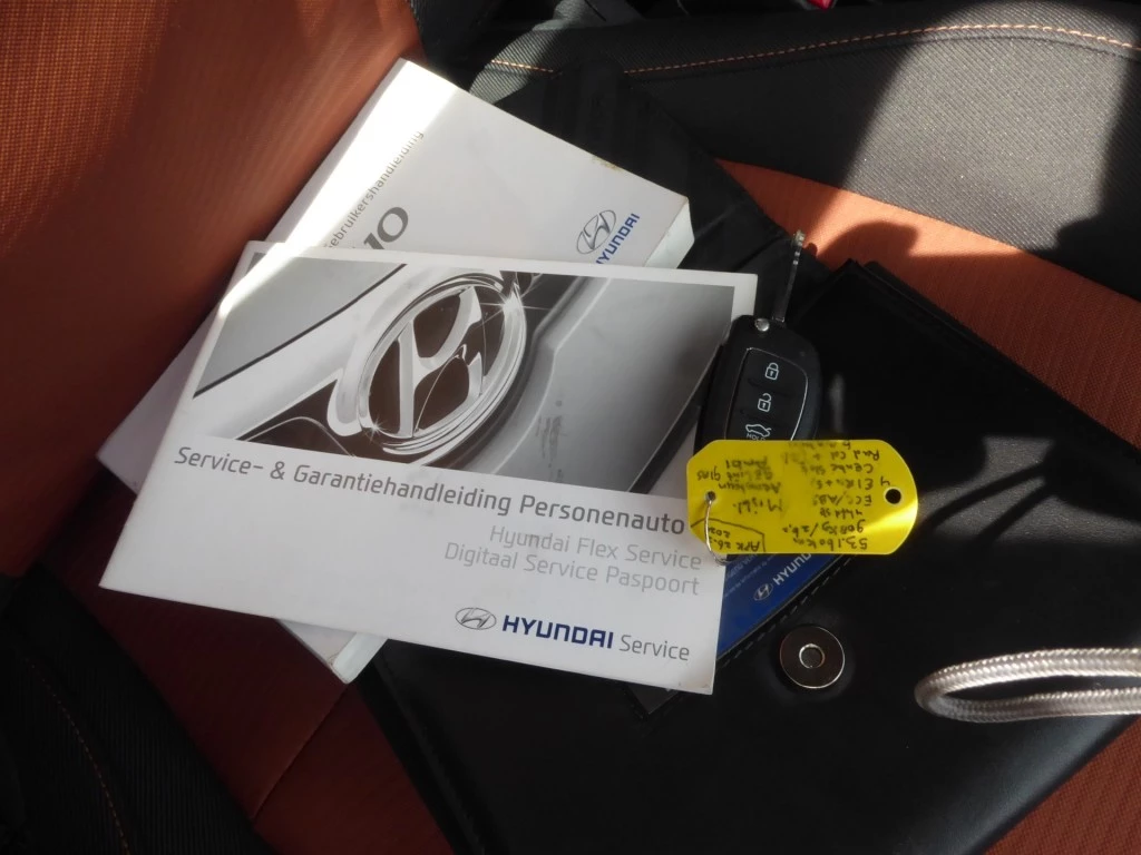 Hoofdafbeelding Hyundai i10