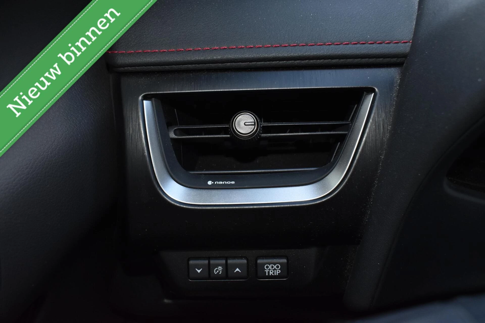 Hoofdafbeelding Lexus UX