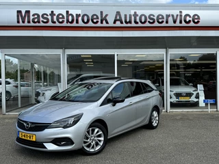 Hoofdafbeelding Opel Astra Opel Astra Sports Tourer 1.2 Blitz Elegance Schuif kanteldak Staat in Hardenberg