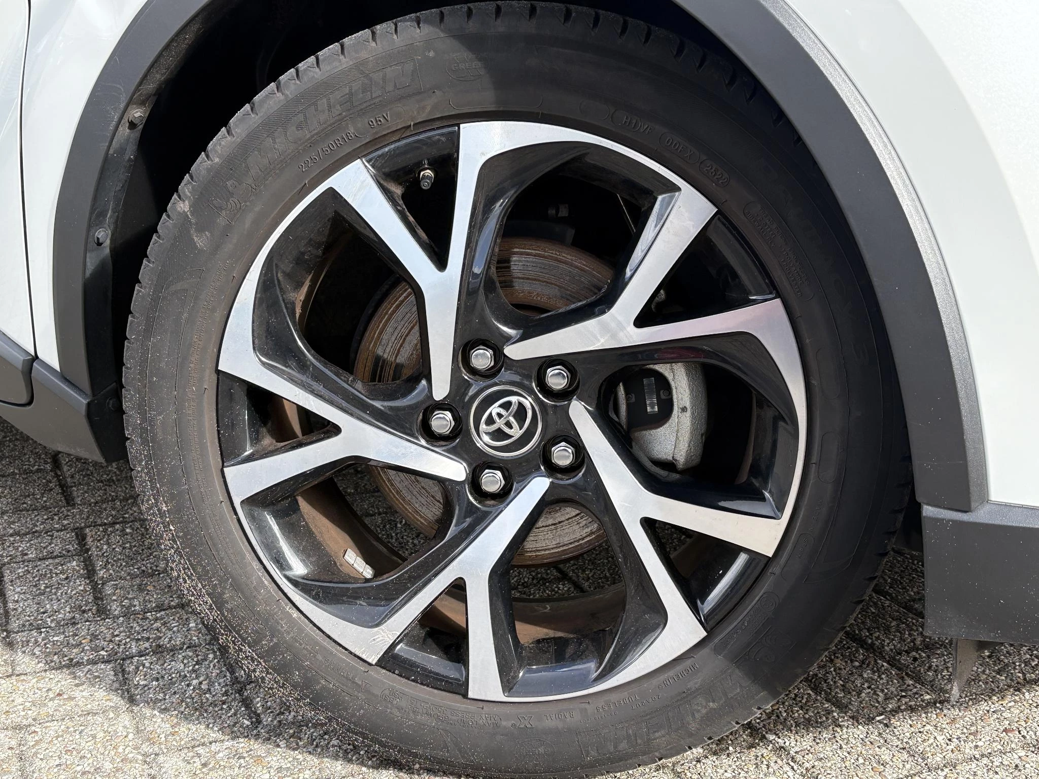 Hoofdafbeelding Toyota C-HR
