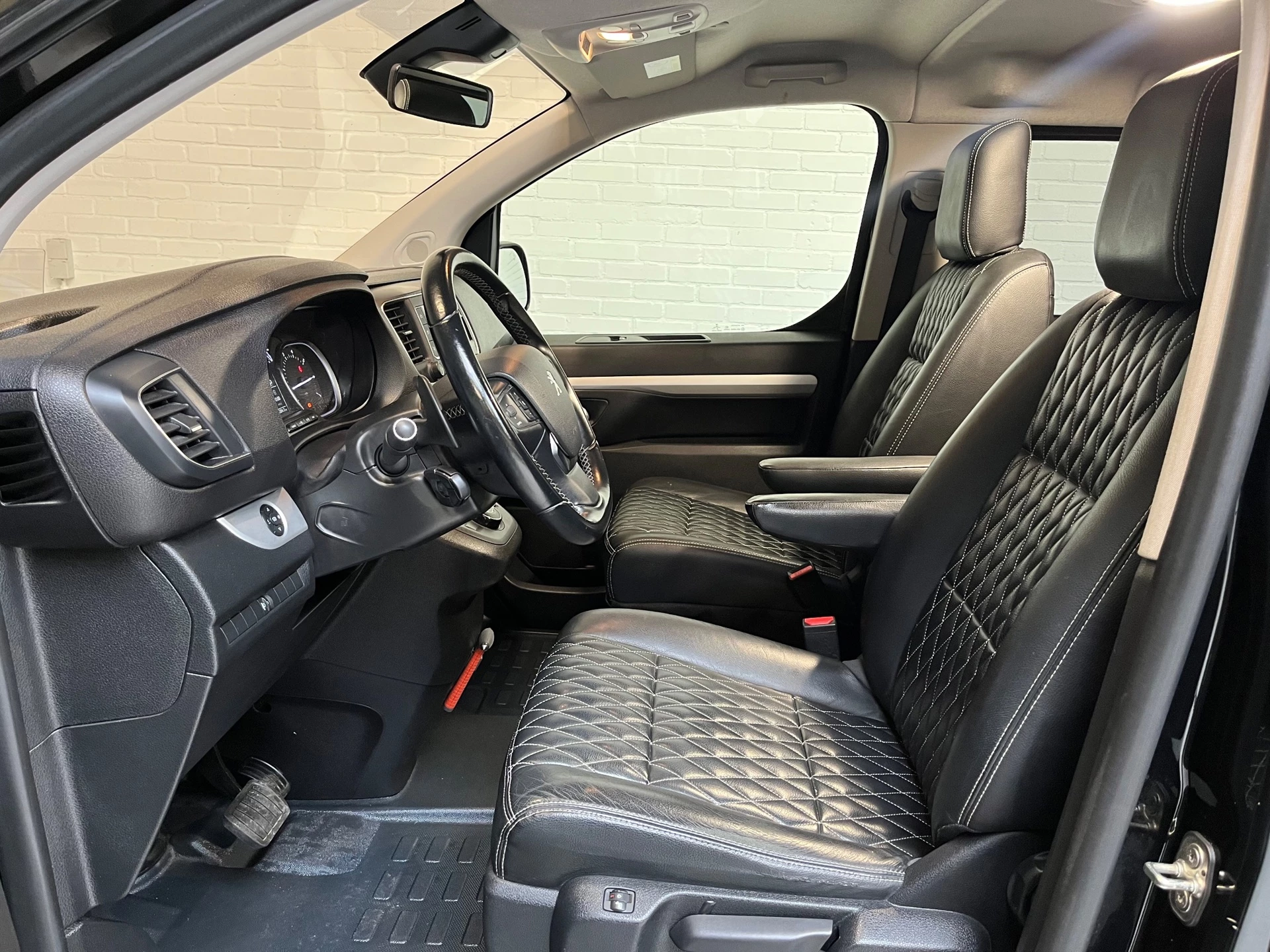 Hoofdafbeelding Peugeot Expert