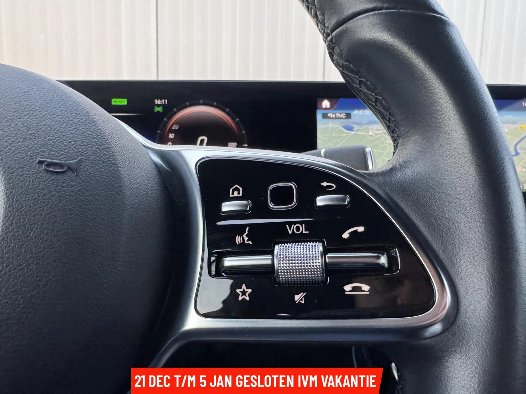 Hoofdafbeelding Mercedes-Benz EQC