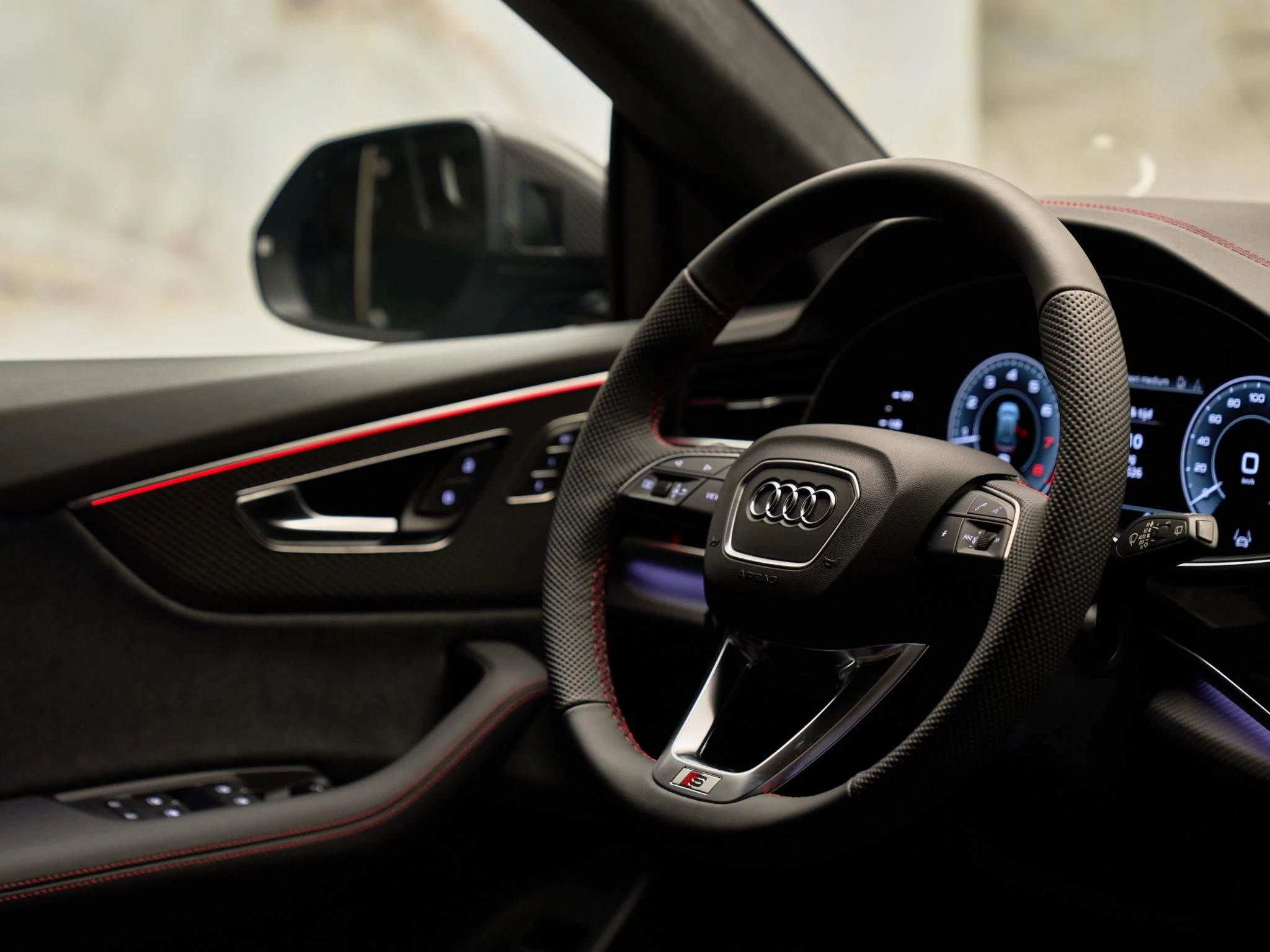 Hoofdafbeelding Audi Q8