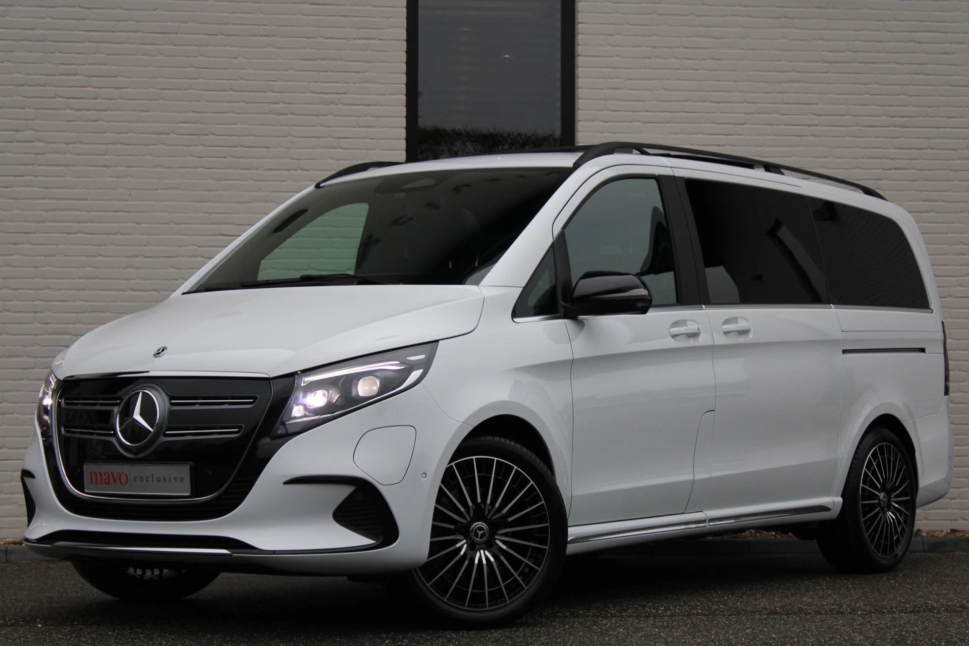 Hoofdafbeelding Mercedes-Benz EQV