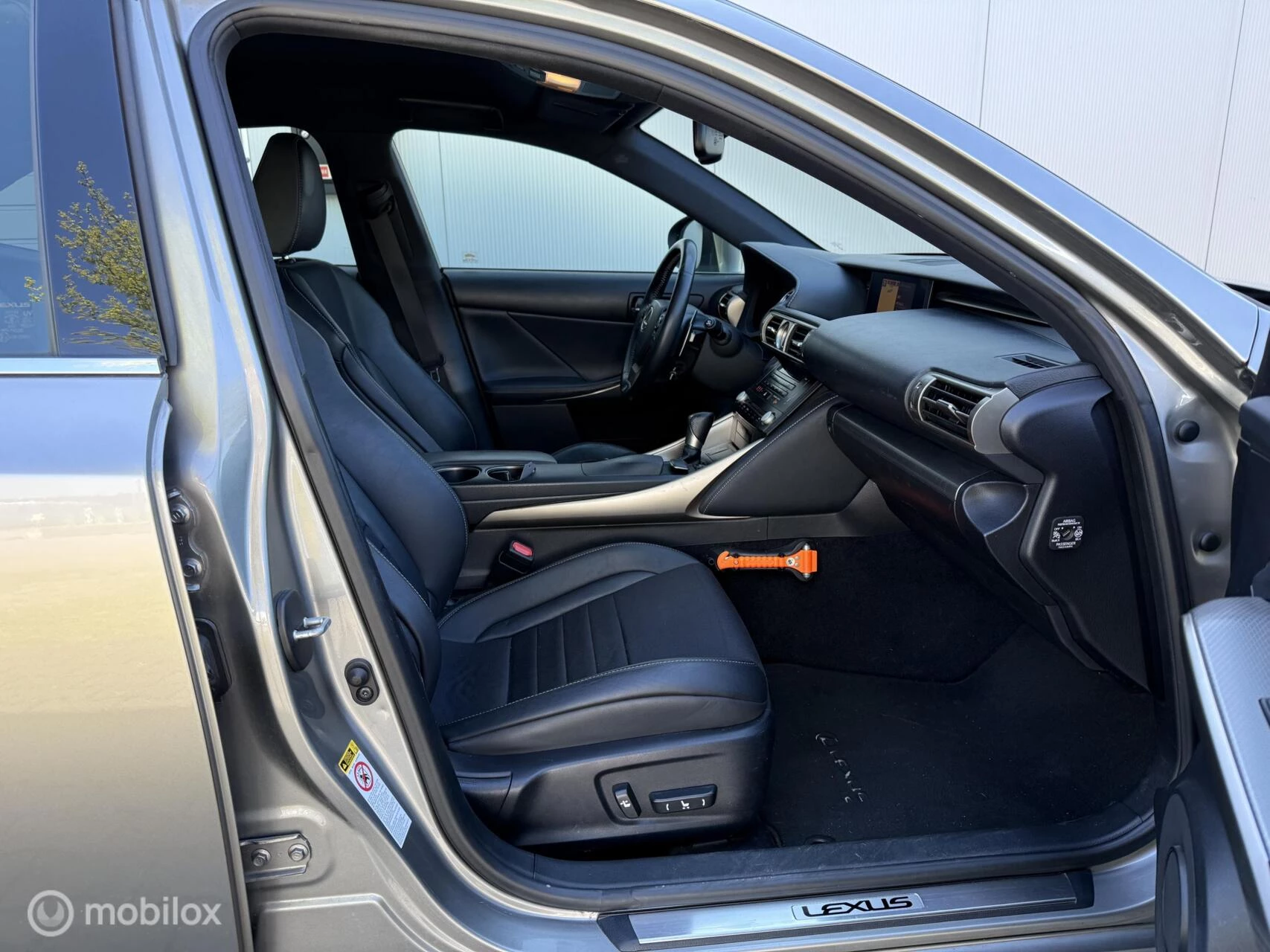 Hoofdafbeelding Lexus IS