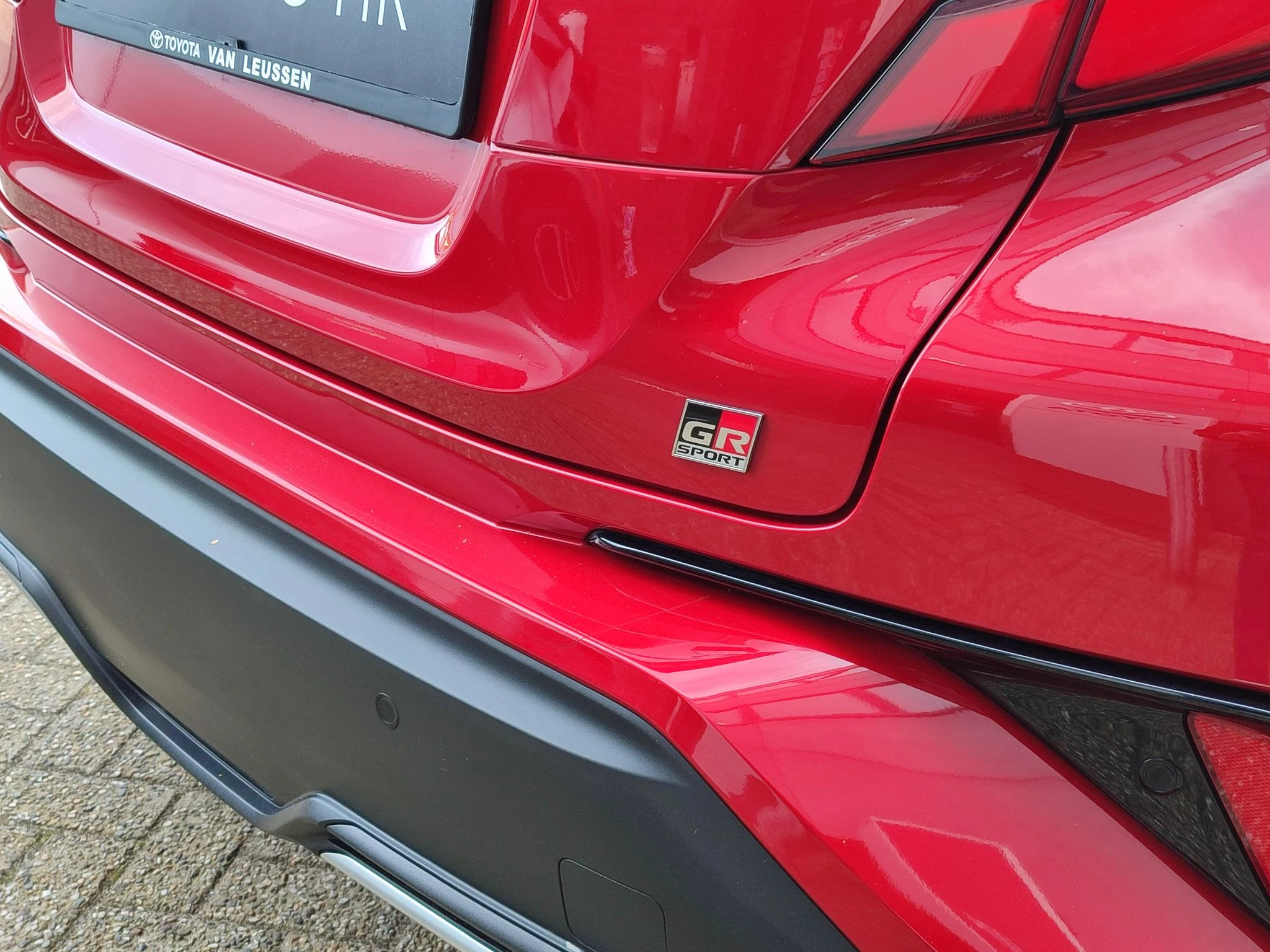 Hoofdafbeelding Toyota C-HR