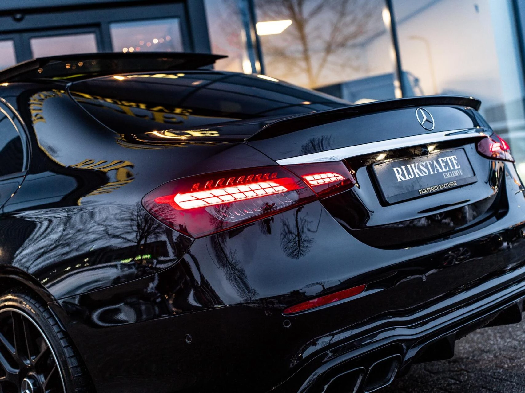 Hoofdafbeelding Mercedes-Benz E-Klasse