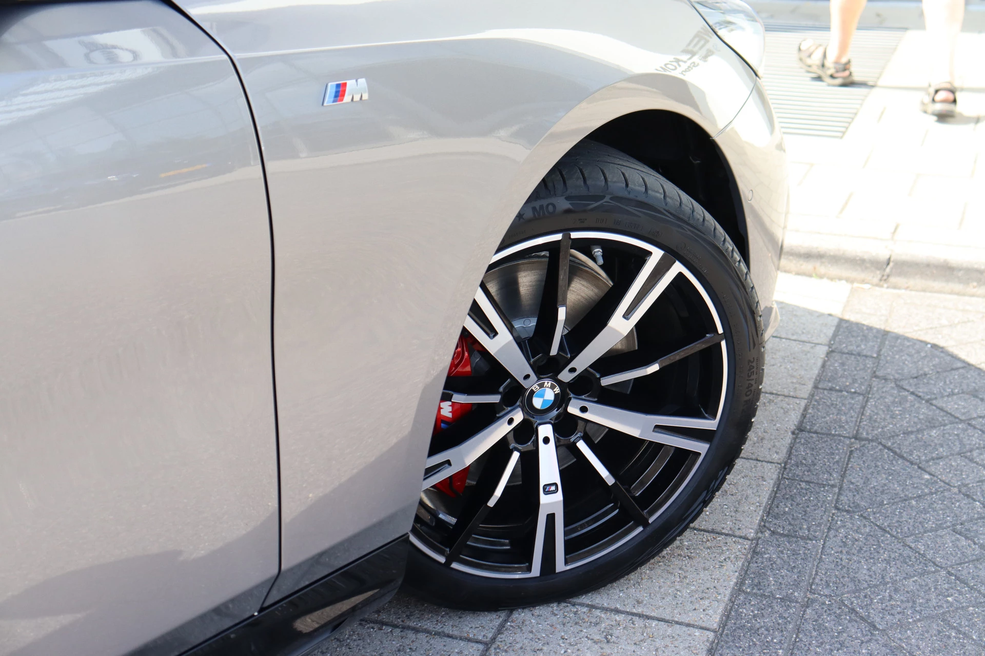 Hoofdafbeelding BMW i5