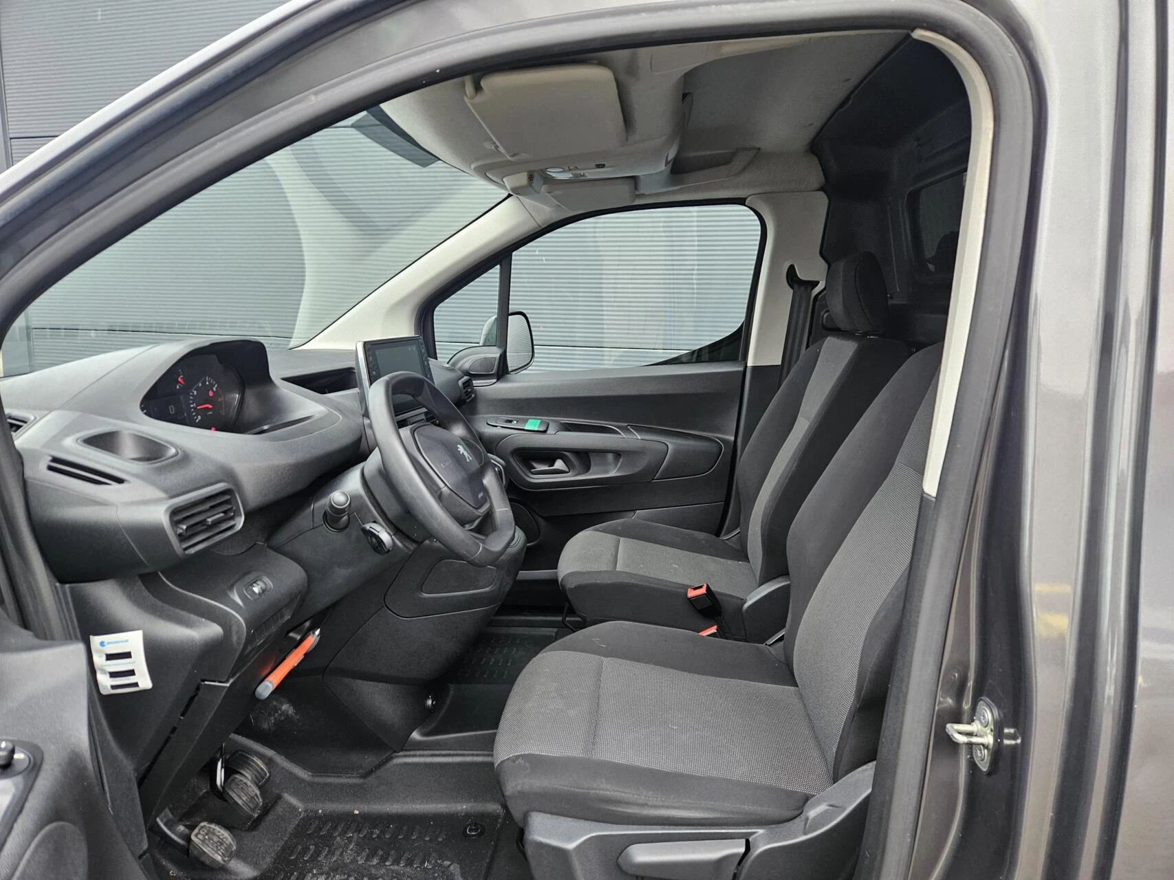 Hoofdafbeelding Peugeot Partner