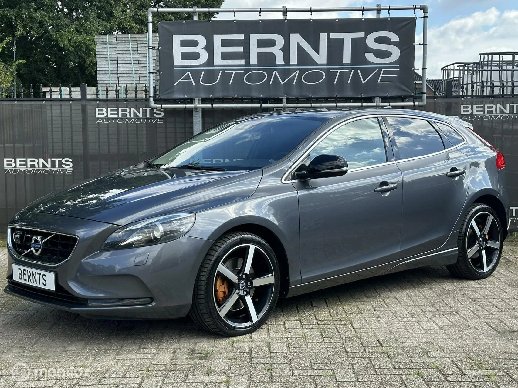 Hoofdafbeelding Volvo V40