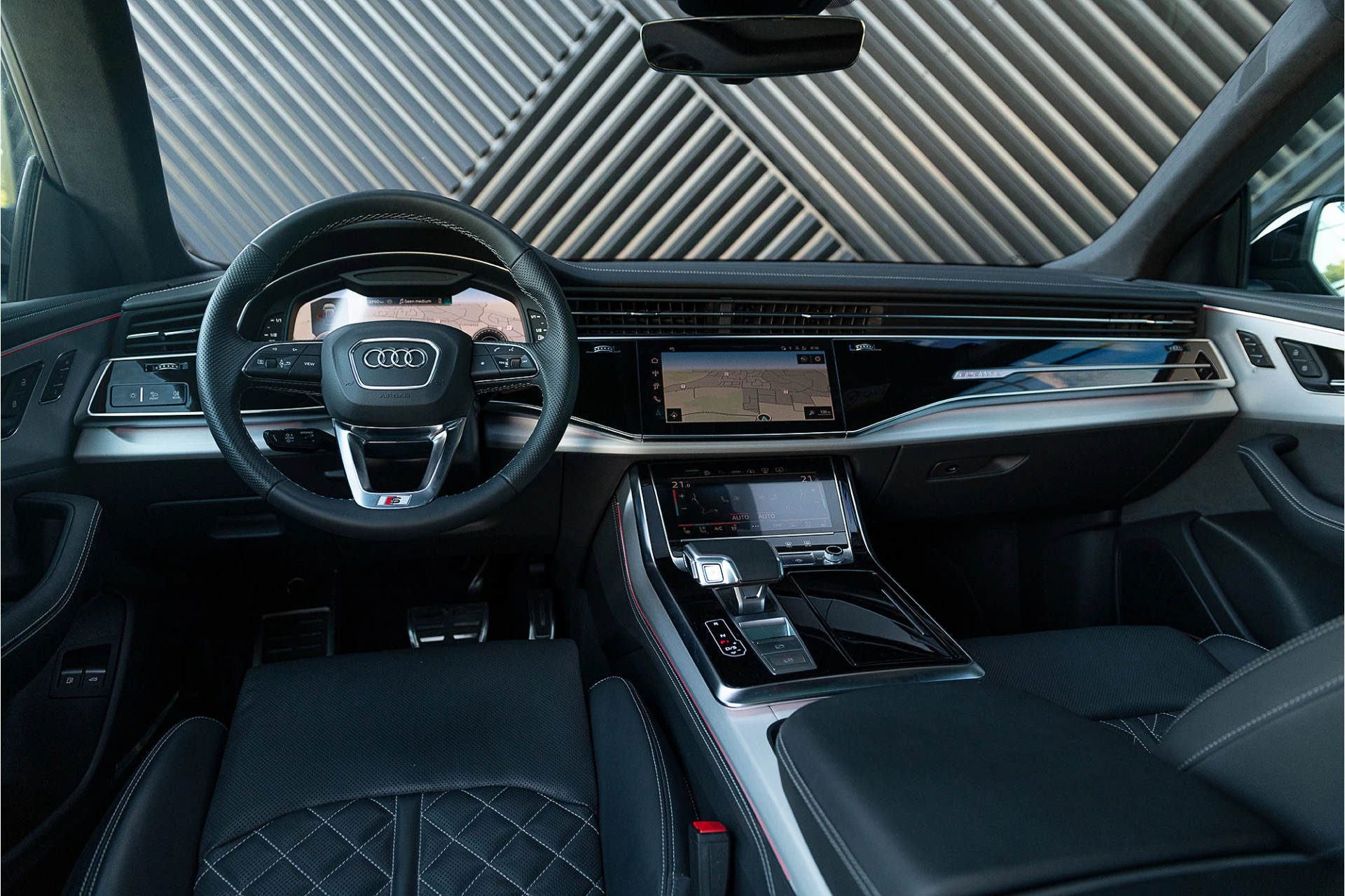 Hoofdafbeelding Audi Q8
